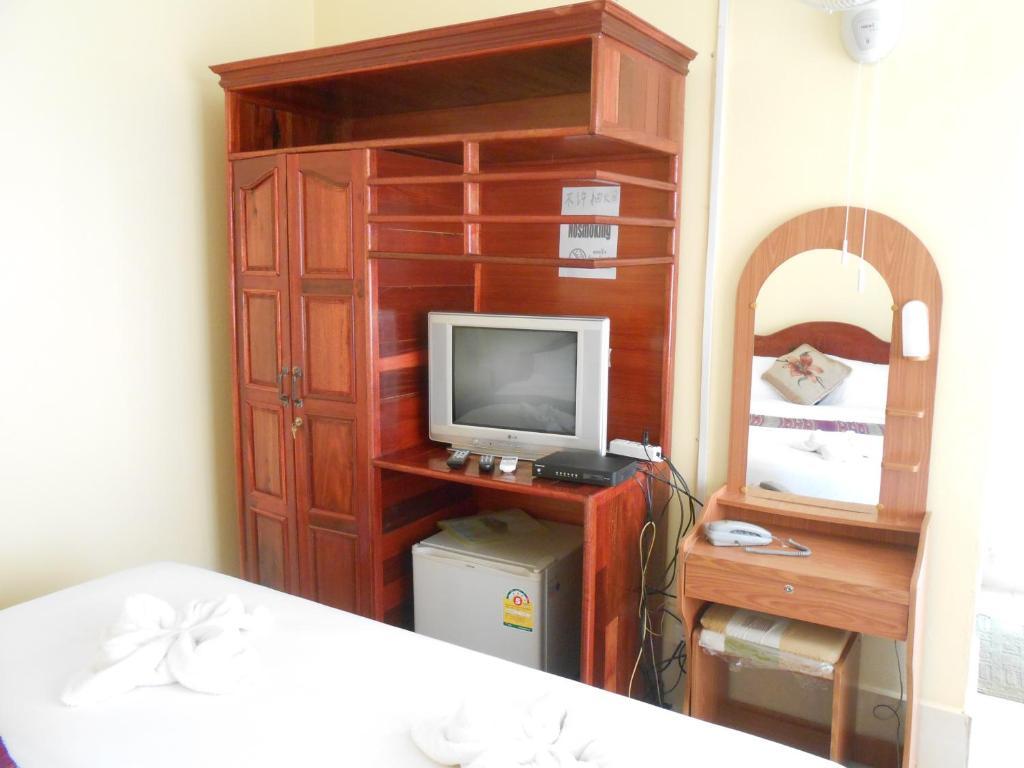 Khampaseuth Hotel Vang Vieng Ngoại thất bức ảnh